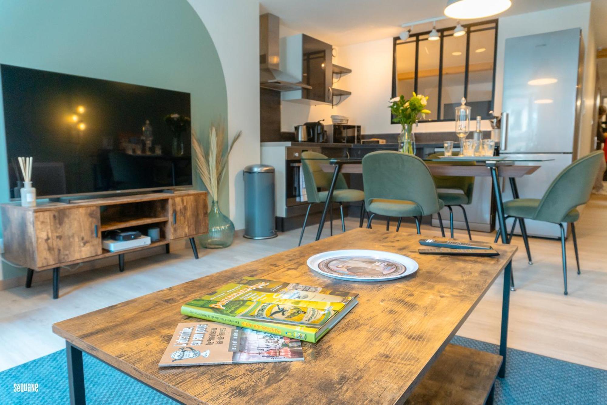 Hypercentre, Authentique, Calme - La Distillerie Apartment